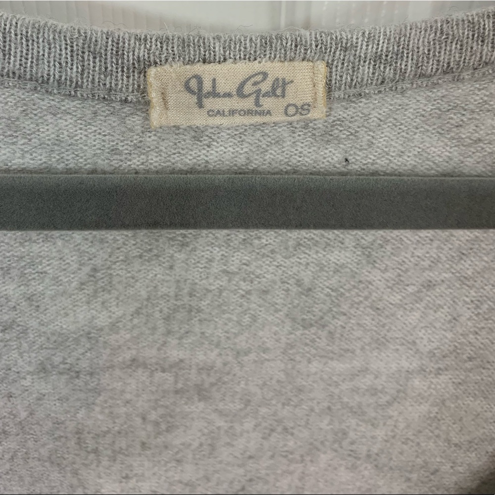 Brandy Melville John Galt Gray Pullover Top  Sz OS - Picture 4 of 7